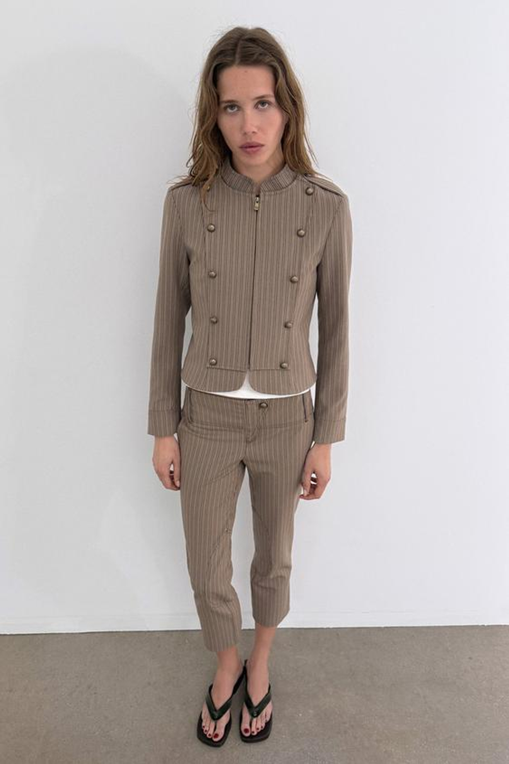 ZARA БРЮКИ-КАПРИ В ТОНКУЮ ПОЛОСКУ, СВЕТЛЫЙ РЫЖЕВАТО-КОРИЧНЕВЫЙ