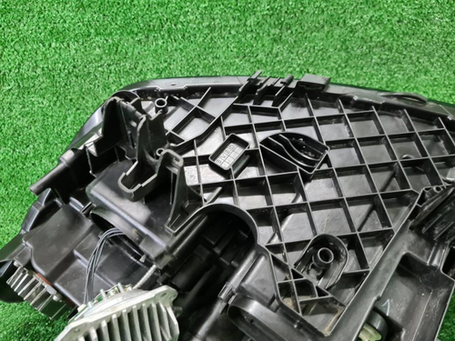 Фара правая BMW 6er G32 (2020-н.в.) Laser