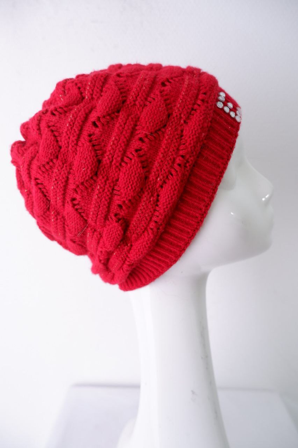 Шапка красивая