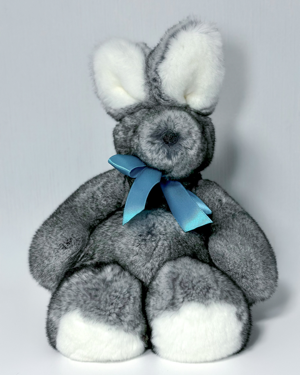 Заяц Пухляк большой (серый)