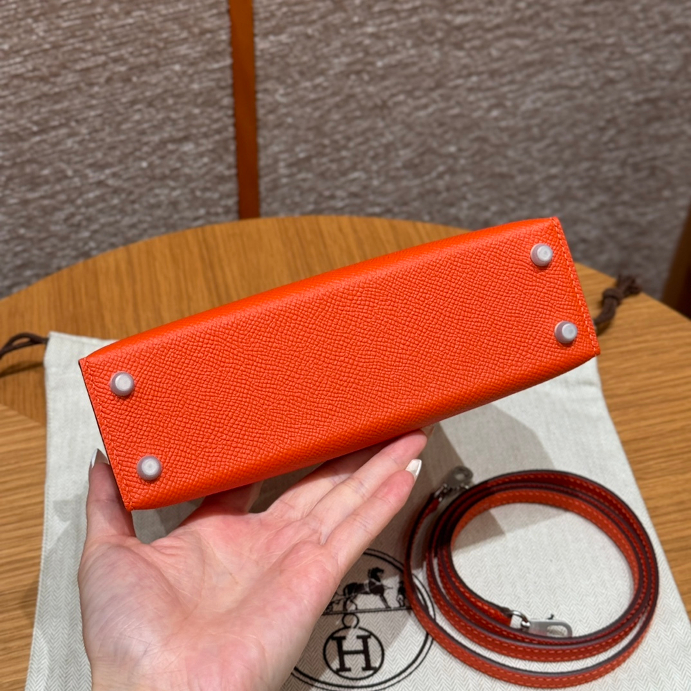 Hermes Kelly 19