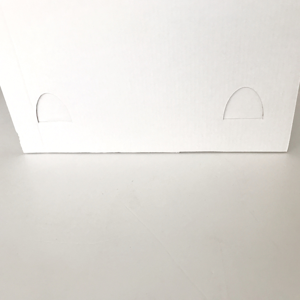 Коробка для торта с круглым окном плотная 30х30х19 см