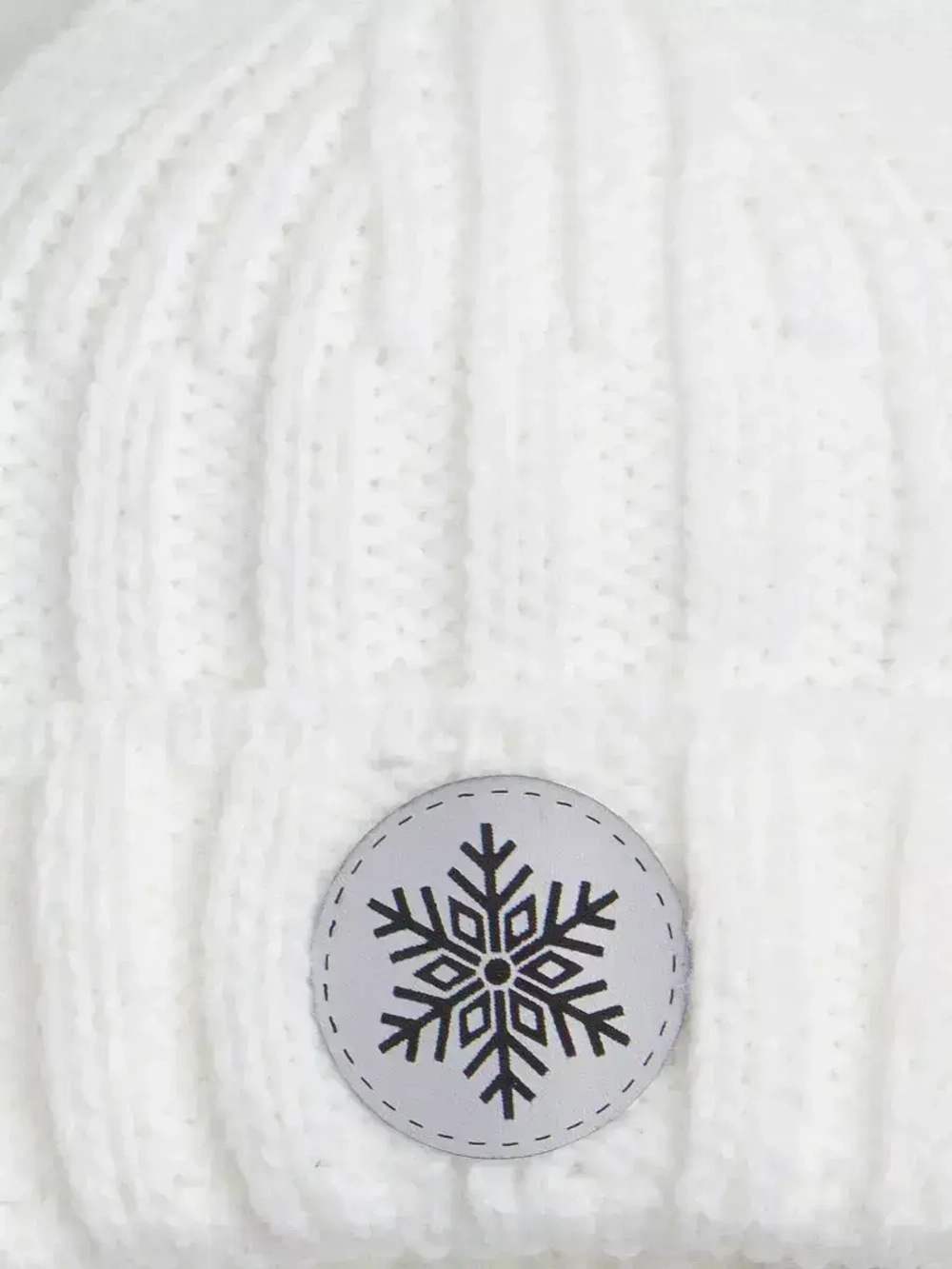 Шапка зимняя вязаная для малышей