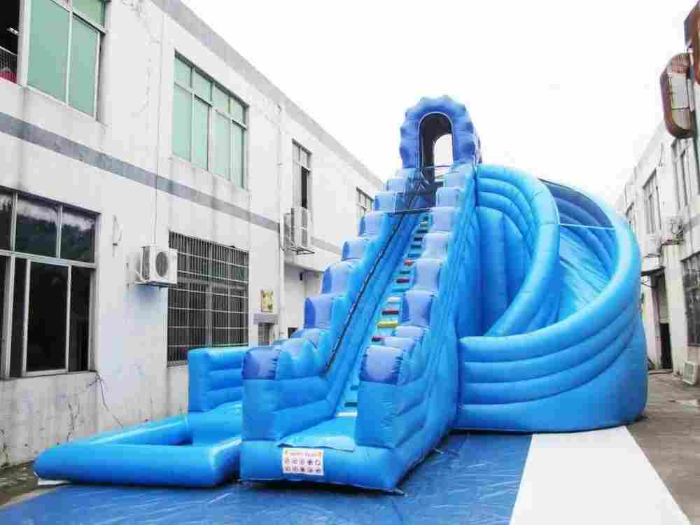 Надувная водная горка с бассейном «Жемчужина», 10*10*6 м