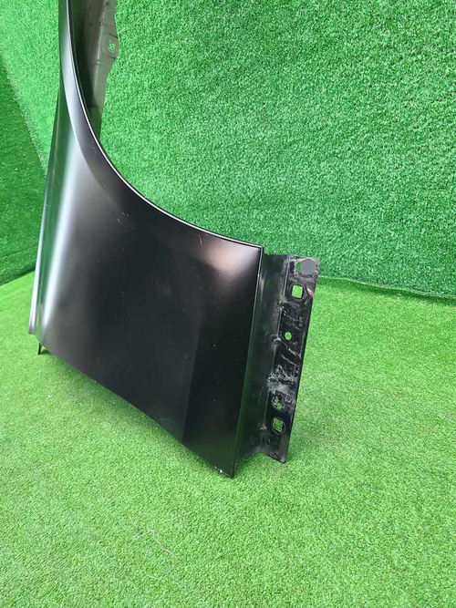 Крыло переднее правое Mercedes E W213 (2016-2023)