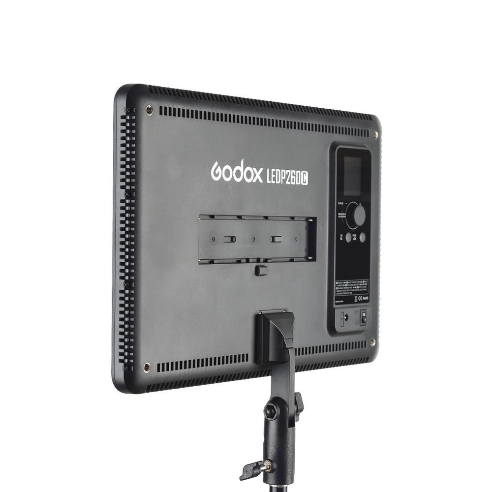 Светодиодный осветитель Godox LEDP260C