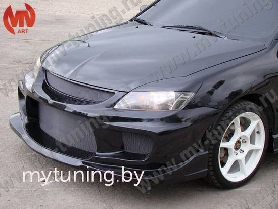 Передний бампер в стиле INGS Extreem для Mitsubishi Lancer 9