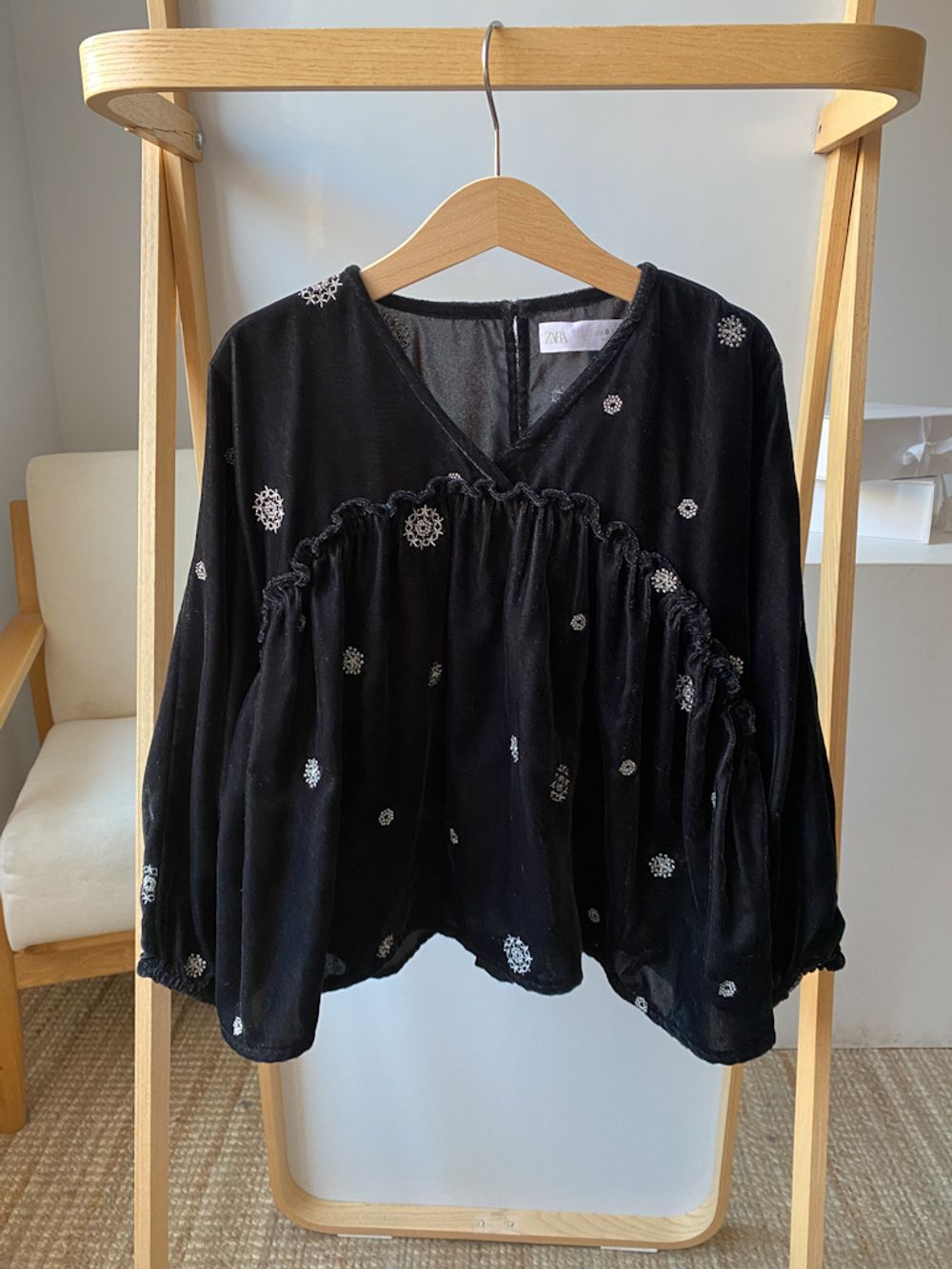 Новая бархатная блузка Zara, 128