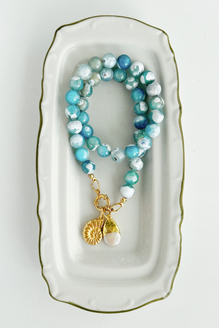 Колье Flame Sky из бусин камня