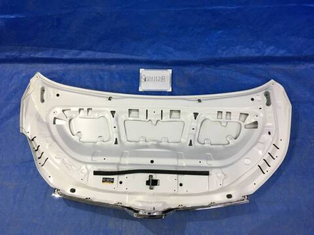 капот Toyota Voxy ZRR80 ZWR80