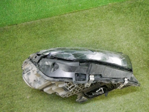Битая Фара правая Mercedes GLE V167 (18-24) LED
