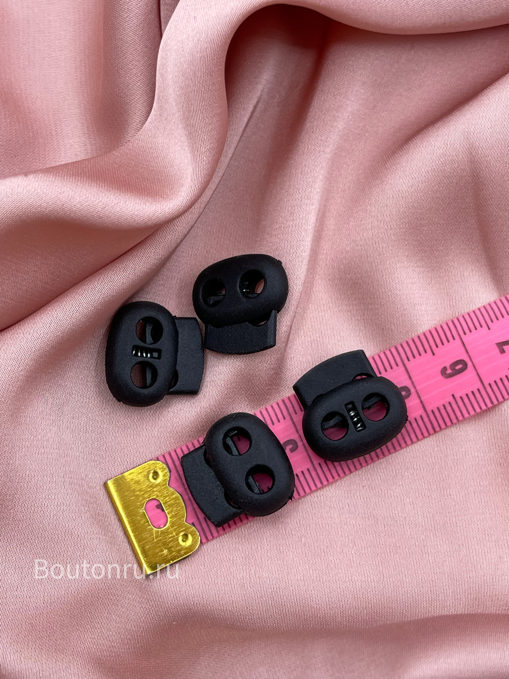 Фиксатор черный для шнура двойной