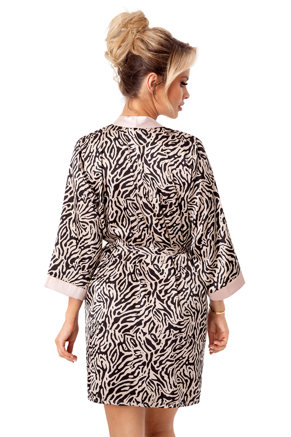 Sheila dressing gown