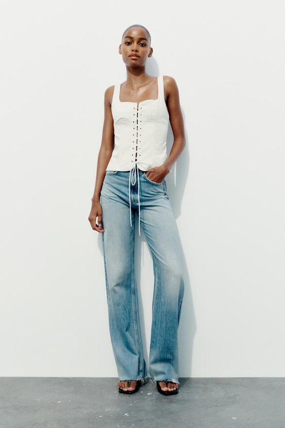 ZARA ТОП В БЕЛЬЕВОМ СТИЛЕ В ПОЛОСКУ, КОРИЧНЕВЫЙ / БЕЛЫЙ