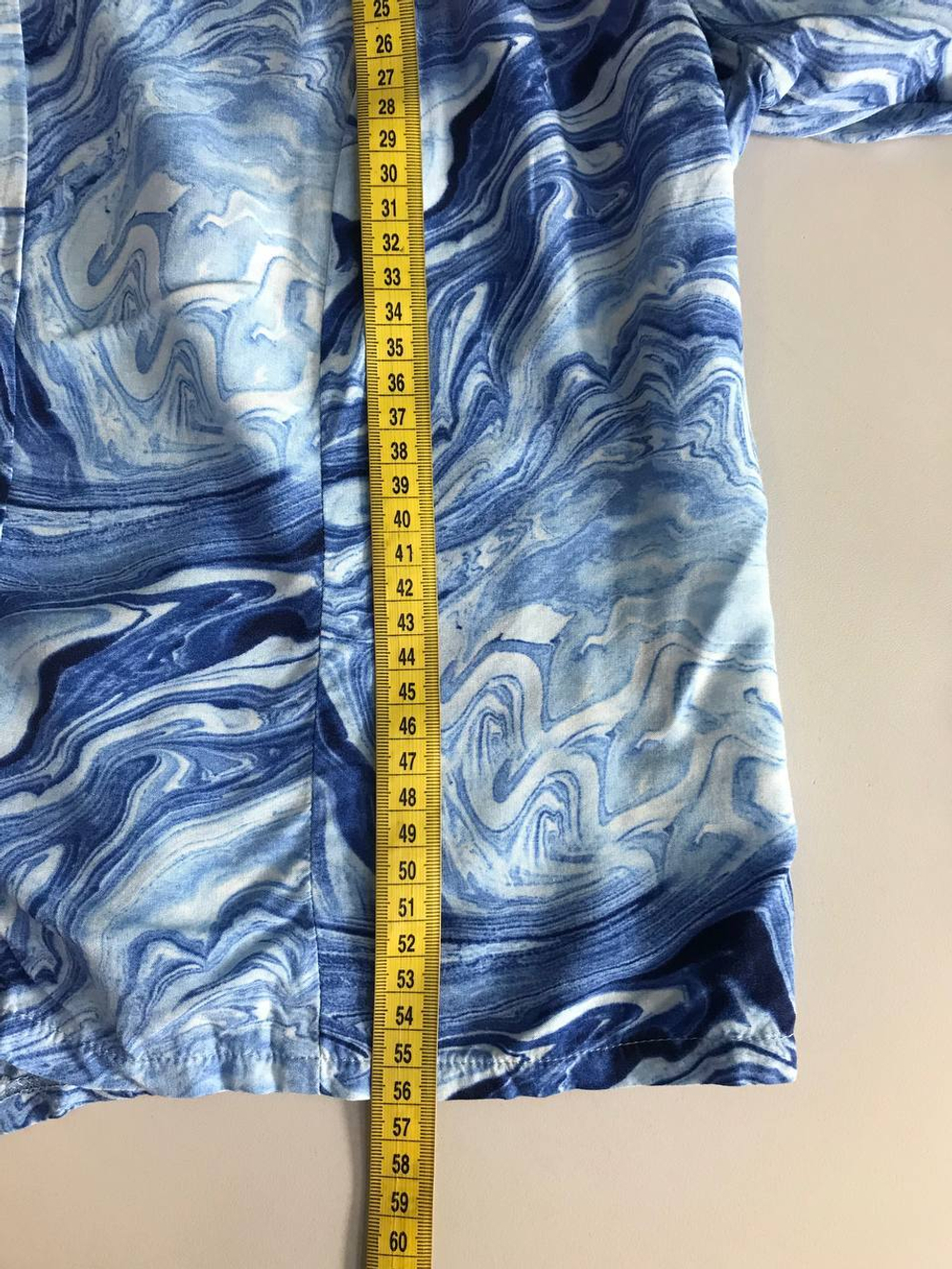 Блузка с красивым принтом, визуально на 46 размер