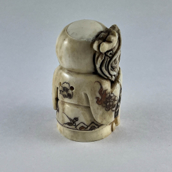 Статуэтка нэцкэ Шоусин