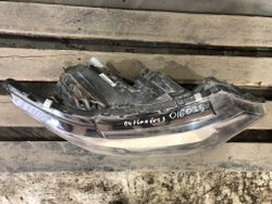 Фара правая Mitsubishi Outlander 3 15-21 Б/У Оригинал ECM92122A20