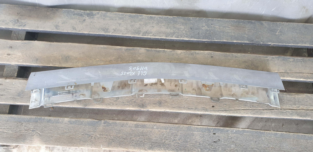 Накладка переднего бампера Mercedes GLE (C292) 15-19 Б/У Оригинал A2928852200