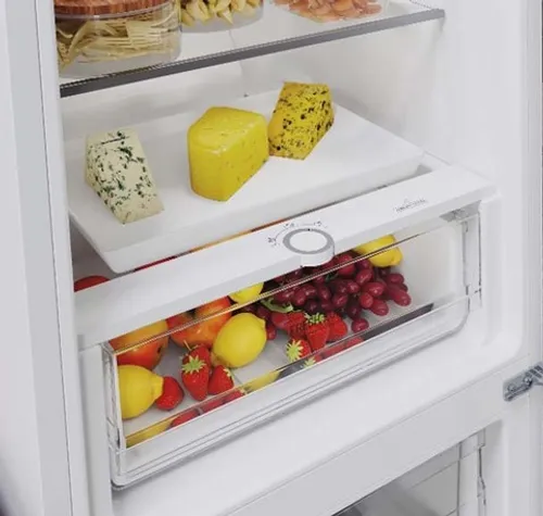 Холодильник с нижней морозильной камерой Hotpoint HTD 4180 S - рис.4