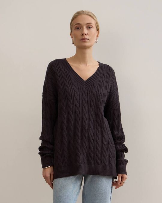 Джемпер с V-образным вырезом BT