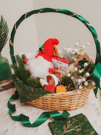 Корзина подарочная "Зимний лес"