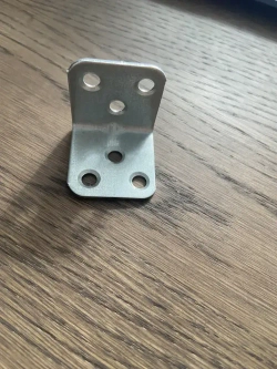 Уголок крепежный ,мебельный, бытовой 30 x 30 x 30 усиленный, (10 шт)