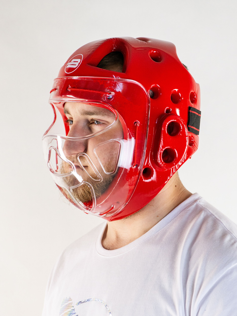 Шлем для тхэквондо с маской BoyBo красный, BHT45