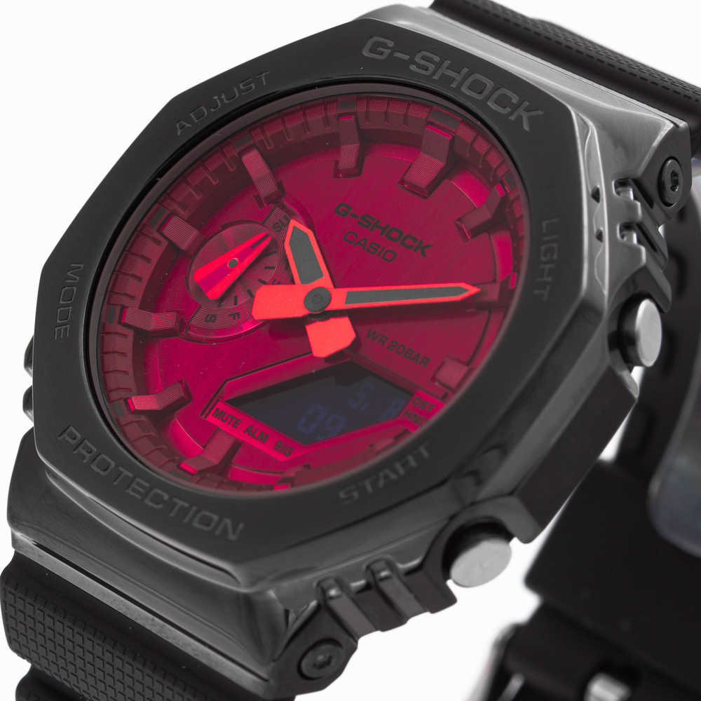 Мужские наручные часы Casio G-Shock GM-2100B-4A