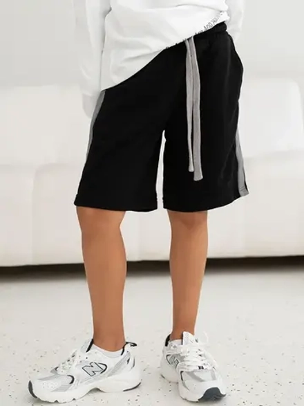 Спортивные шорты для мальчика на лето