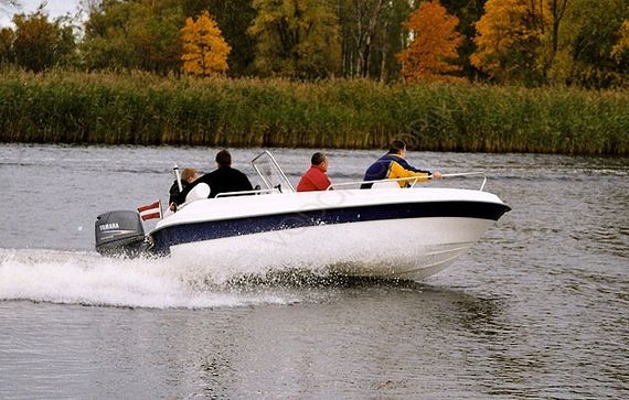 Катер SAVA Bester 475