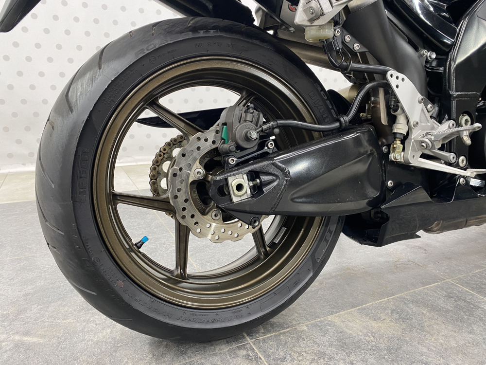 Kawasaki Ninja ZX-10R 2006