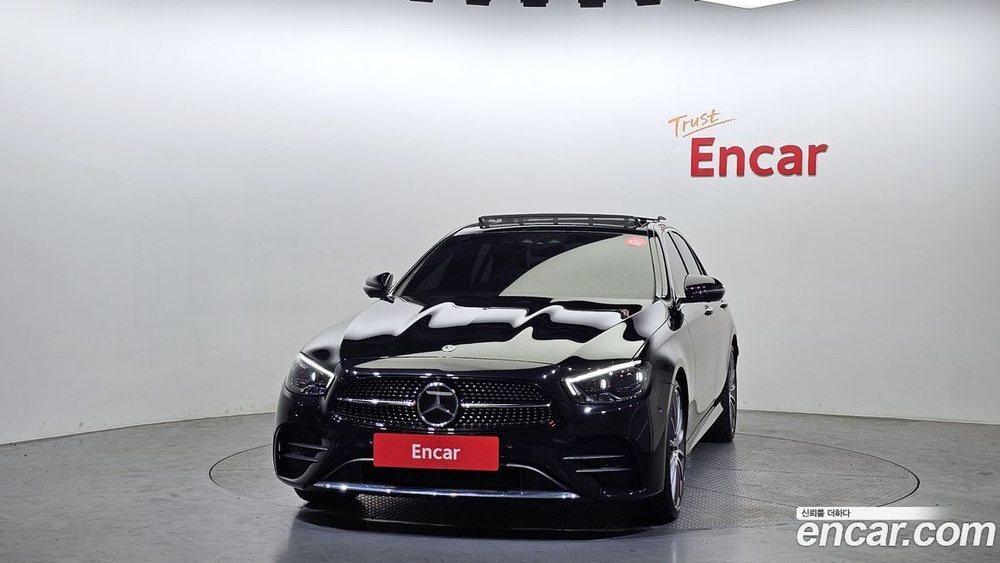 Mercedes-Benz E-Class W213 E350 4MATIC AMG Line (04.2022)