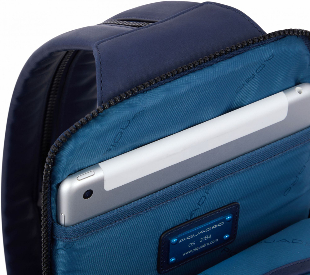 Рюкзак слинг Piquadro Aye CA6205W119/BLU синий кожа