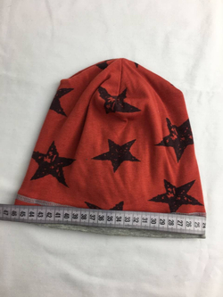 Шапка с звездочками 2/3 года