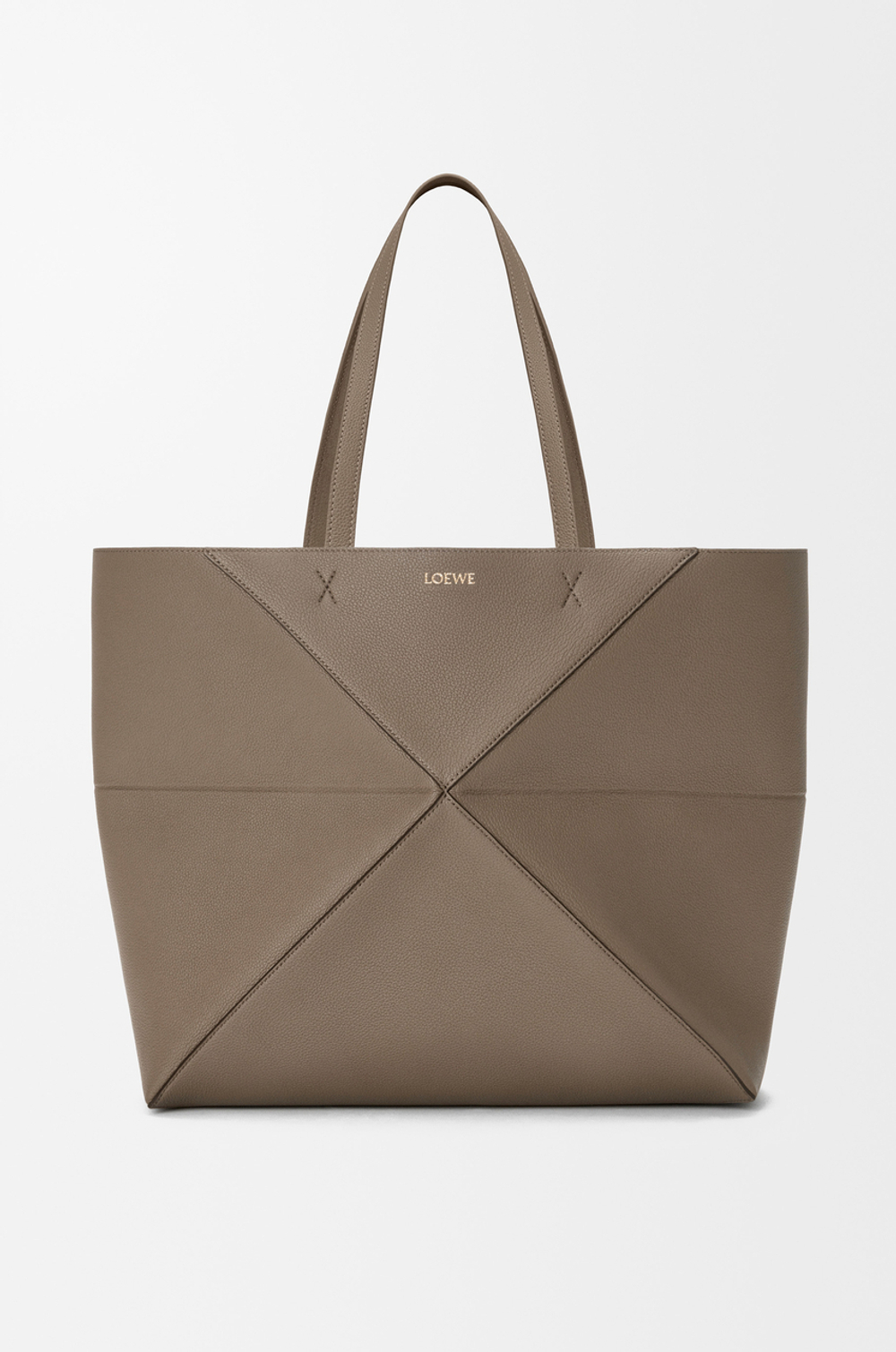 Loewe Большая сумка-тоут Puzzle Fold из мягкой зернистой телячьей кожи, серо-коричневый