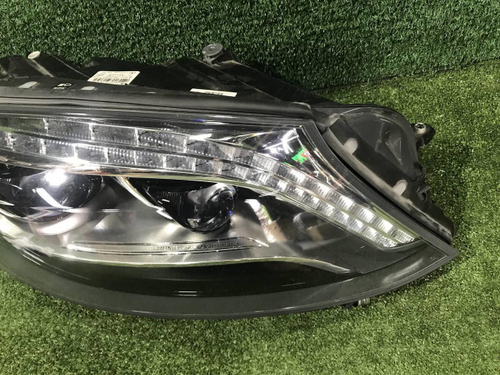 Фара правая Mercedes S W222 (2013-2017) LED