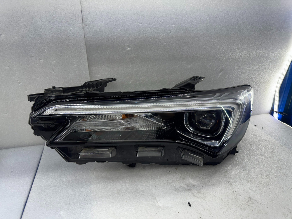 LED фара оригинальная для Buick Verano Pro 2021-2022 (левая/правая)