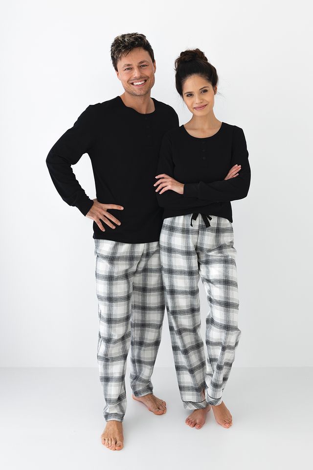 Мужская пижама с прямыми брюками и лонгсливом Charles