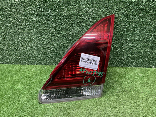 Фонарь правый внутренний Toyota Venza 1 (12-17)