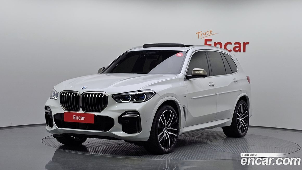 BMW X5 (G05) M50i (09.2021)