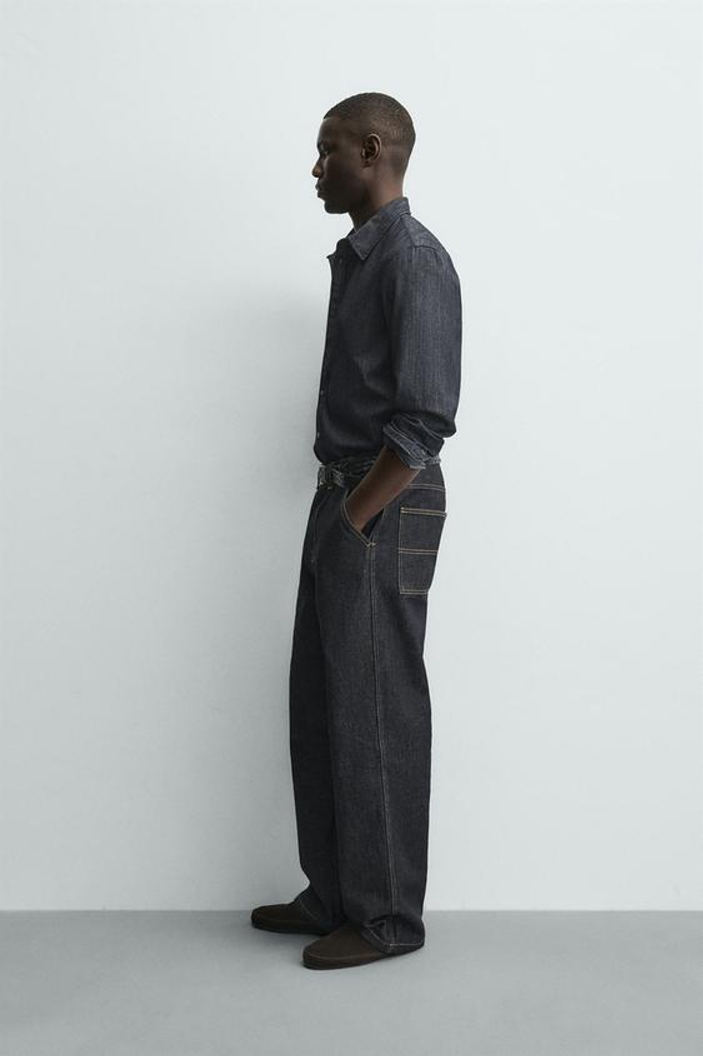 ZARA ДЖИНСЫ ЧИНОС С ВЫШИВКОЙ В ВИДЕ СЕРДЕЦ, СИНИЙ