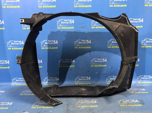 Диффузор радиатора двигателя TOYOTA HIACE 1994