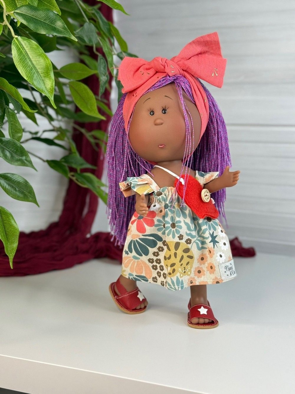 Кукла Nines виниловая 30см MIA (3434K1)