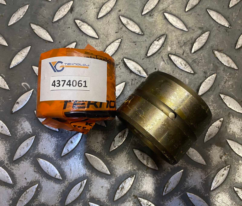 Втулка 4374061