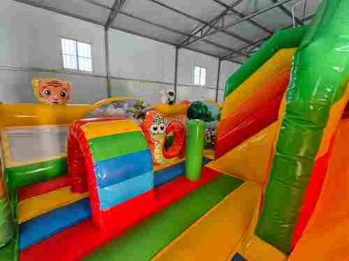 Коммерческий надувной батут «Добрые зверята» мульти, 5*5*3.5 м