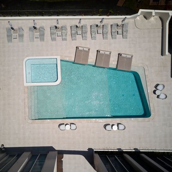 Лежак пластиковый Ibiza Basic