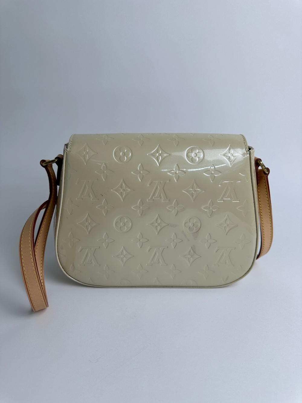 Сумка Louis Vuitton White Monogram Vernis Bellflower