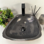Раковина из речного камня RS-65144 42*38*15 0856