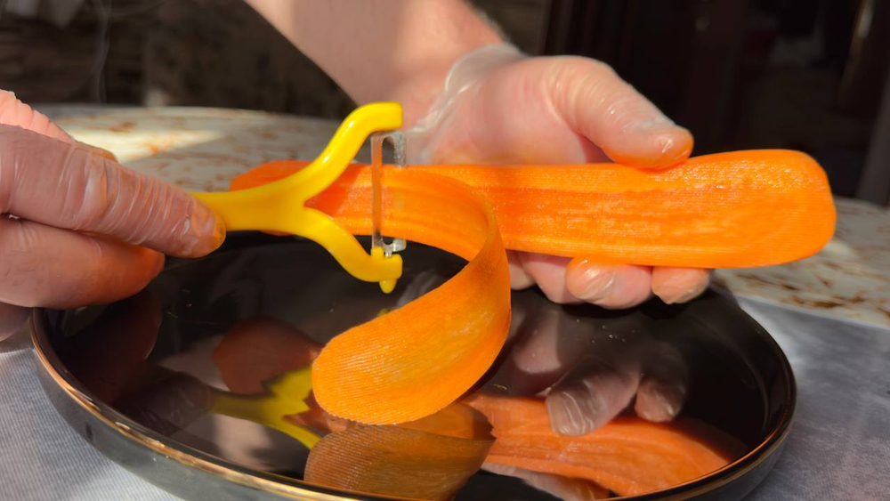 Универсальный набор кухонных приспособлений экономка-овощечистка + две овощерезки РУЧНОЙ РАБОТЫ