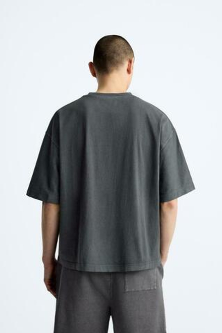 ZARA ФУТБОЛКА ГЕОМЕТРИЧЕСКОГО КРОЯ, ЧЕРНЫЙ